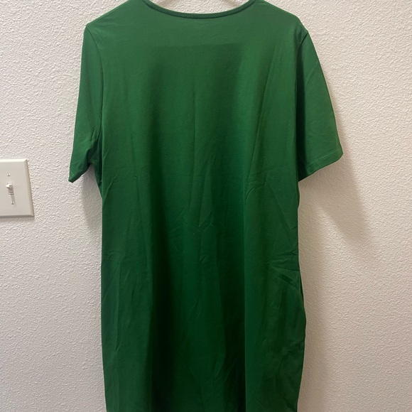 Women’s Green T-shirt dress - Picture 3 of 3